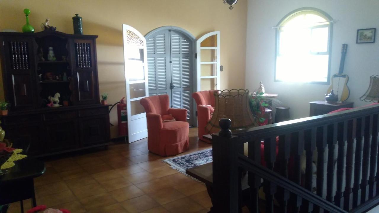 Casa de hóspedes Pousada Girassol